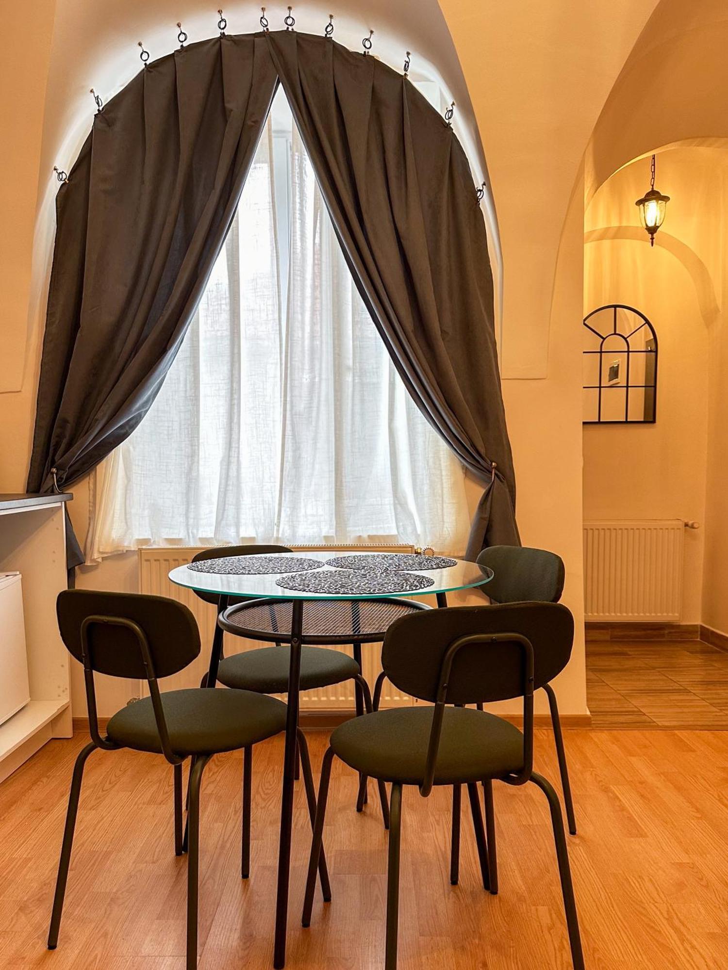 Serenity House Apartments Σίμπιου Εξωτερικό φωτογραφία