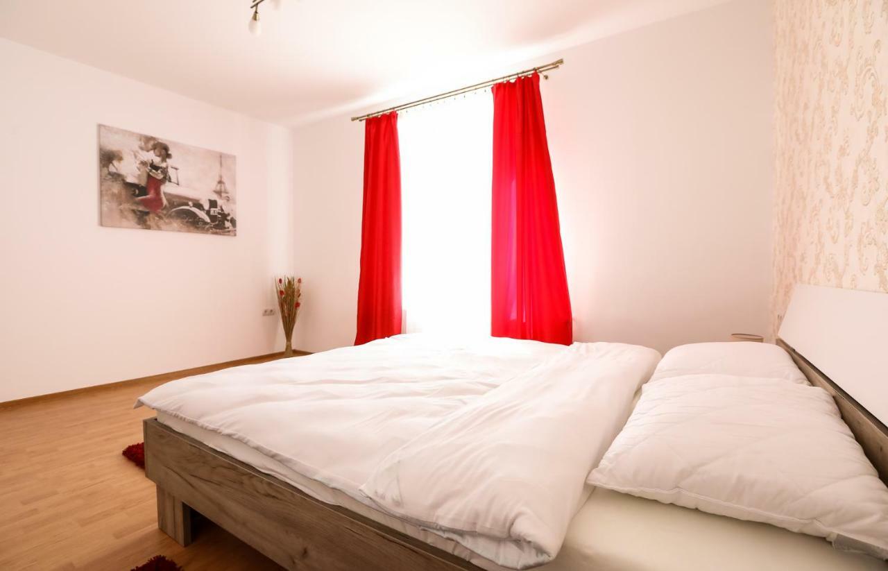 Serenity House Apartments Σίμπιου Εξωτερικό φωτογραφία